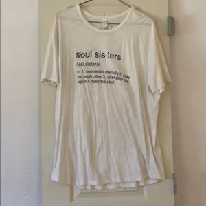 Soul sisters tee